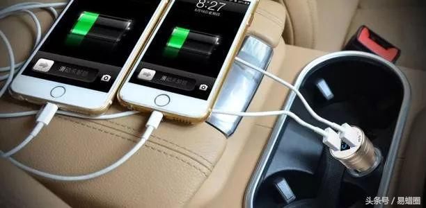 熄火了还在车里充电听歌?原来对电瓶伤害最大