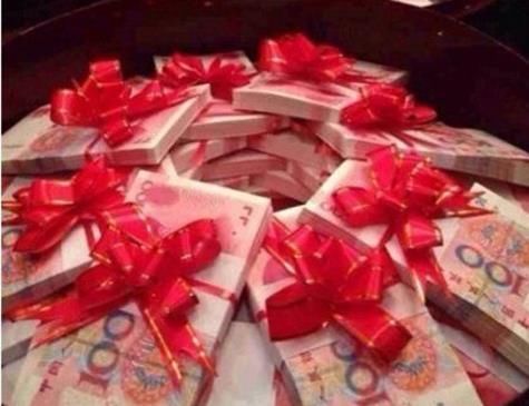 婚后5天婆婆说彩礼钱是借的要我还,我打开抽屉