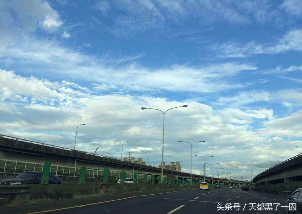 我国第一条高速公路:建成近40年,你知道是哪一