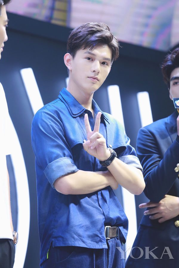 叶筱玮飒爽 随性引爆 