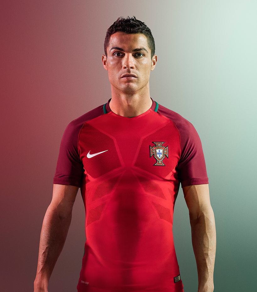 4次相遇,无一进球,西班牙是c罗迈不过的坎!