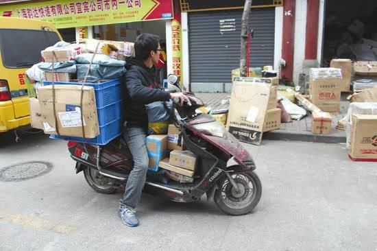 快递行业陷入用工荒,为何京东跟顺丰却不缺人