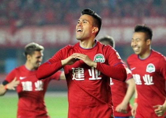 热身对手菲律宾并非鱼腩 里皮不选孙可被球迷