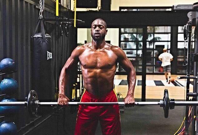 NBA球员如何维持体重稳定?科比变胖后只去一