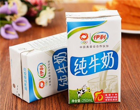 伊利纯牛奶多少钱一箱