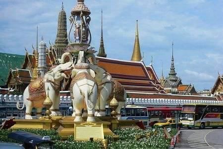 一个人去泰国旅游需要准备多少钱,泰国游客:3