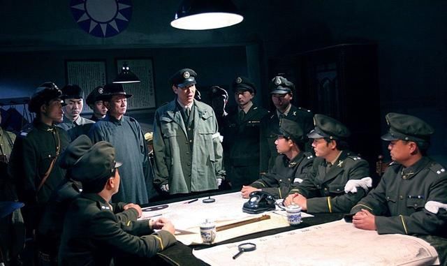 抗战时八路军也有工资拿,当看看同期的国军,战