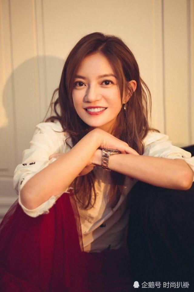 陈乔恩到底胖了多少?穿赵薇同款纱裙,39岁的她