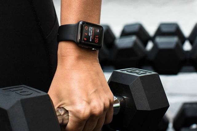 啥概念?Apple Watch销量超小米,全球智能手表