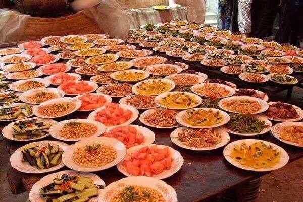 农村办酒席浪费太严重,攀比之风何时休