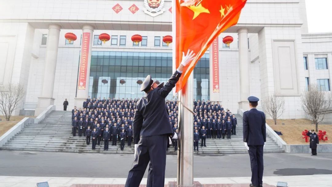 牛年首个工作日 税务局长在忙啥 牛年首个工作日 税务局长在忙啥