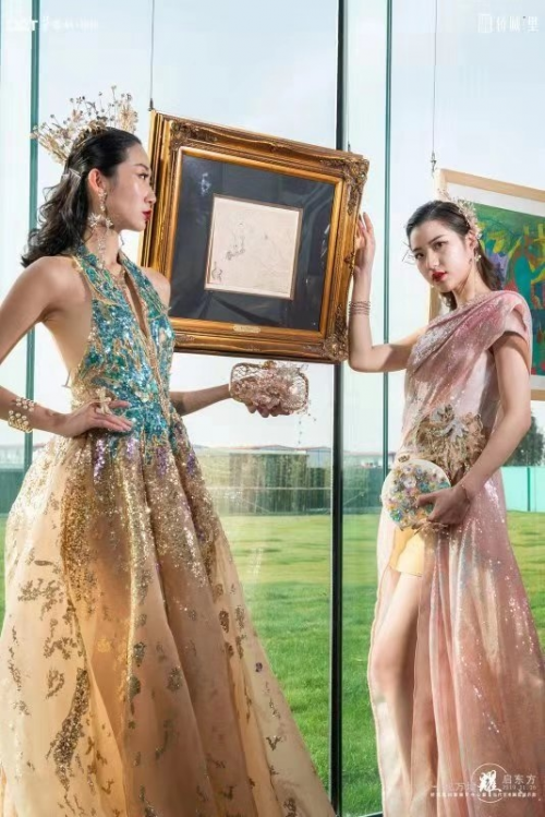 华侨城侨城里创意展示中心公开暨当代艺术展璀璨开放(图8) 华侨城侨城里创意展示中心公开暨当代艺术展璀璨开放(图8)