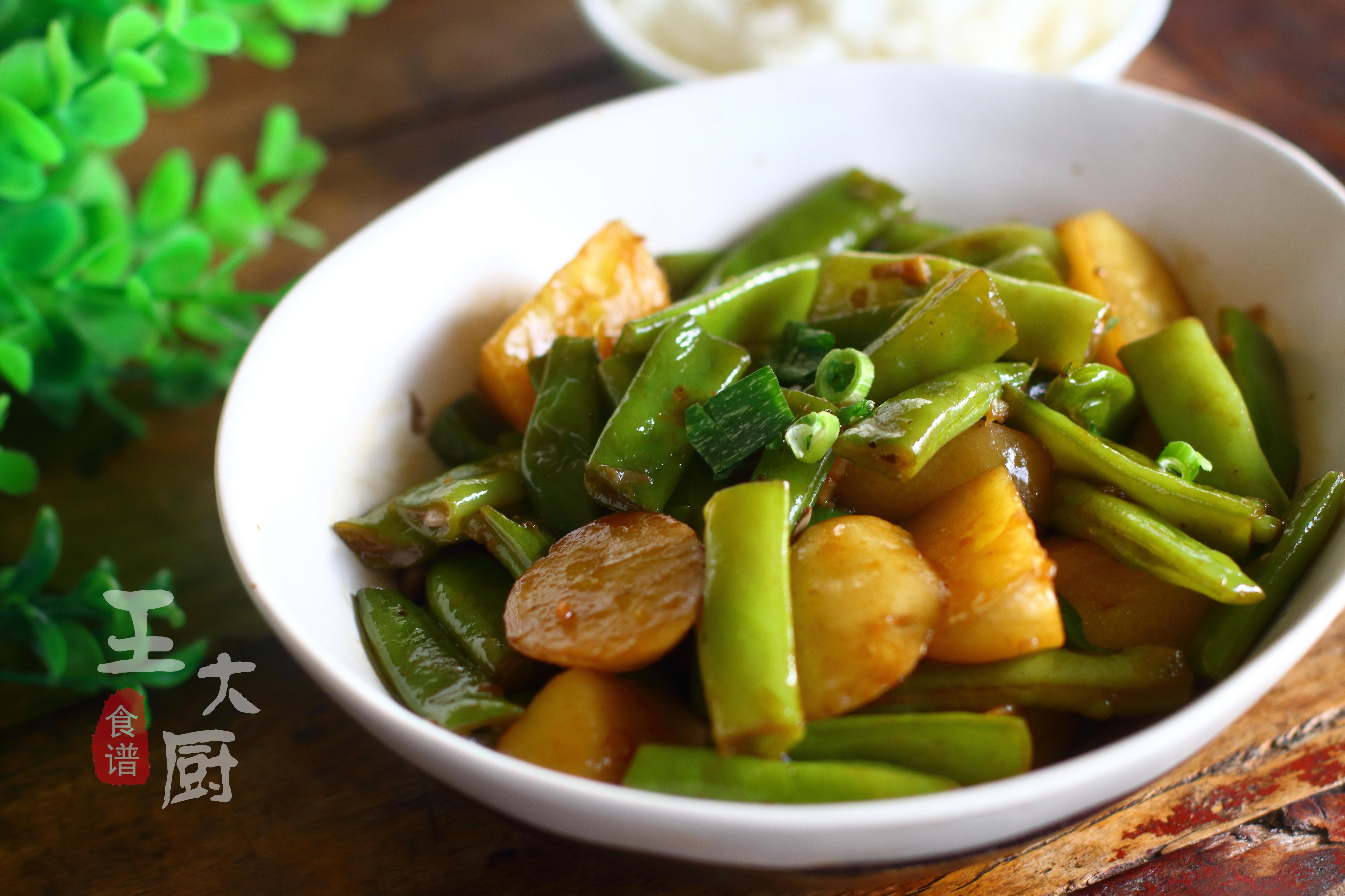 土豆炖豆角,好吃不长胖,这样做天天吃都不够,下酒又下饭