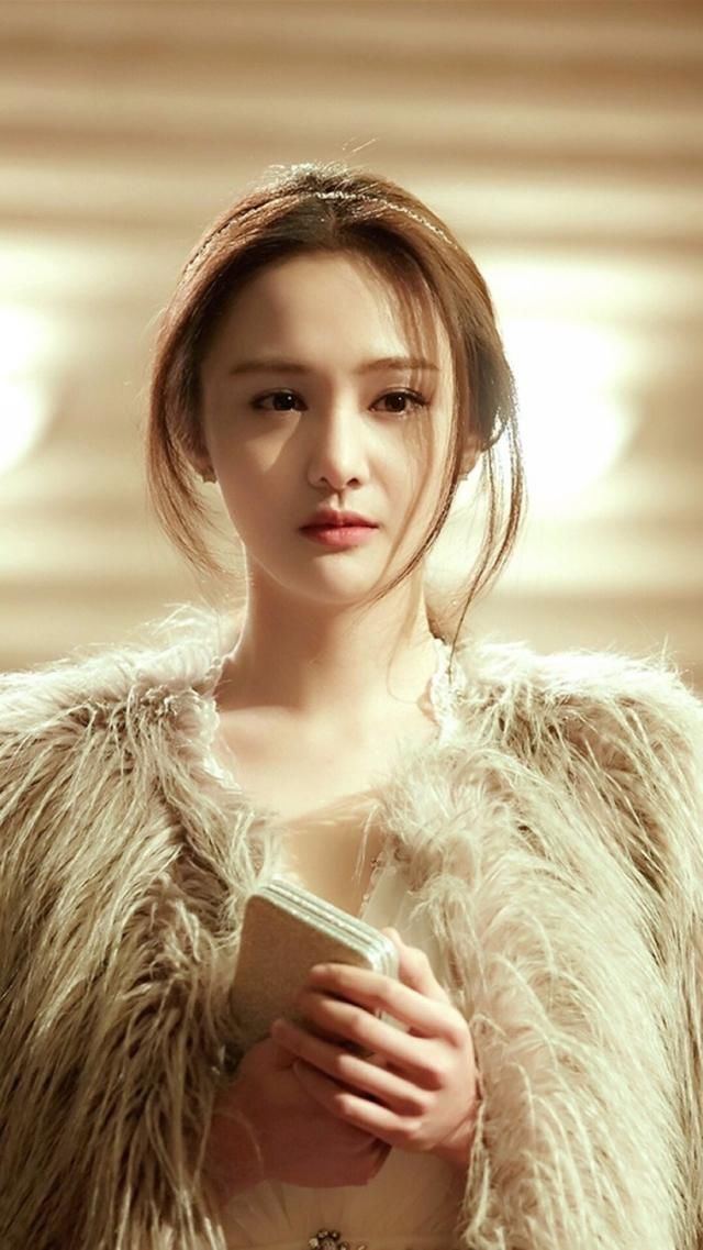 同是明星开店,郑爽杨紫价格亲民,杨颖一杯奶茶