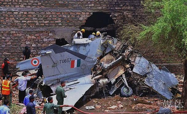 要说哪国摔飞机最多,印度排第二,这国在一年内