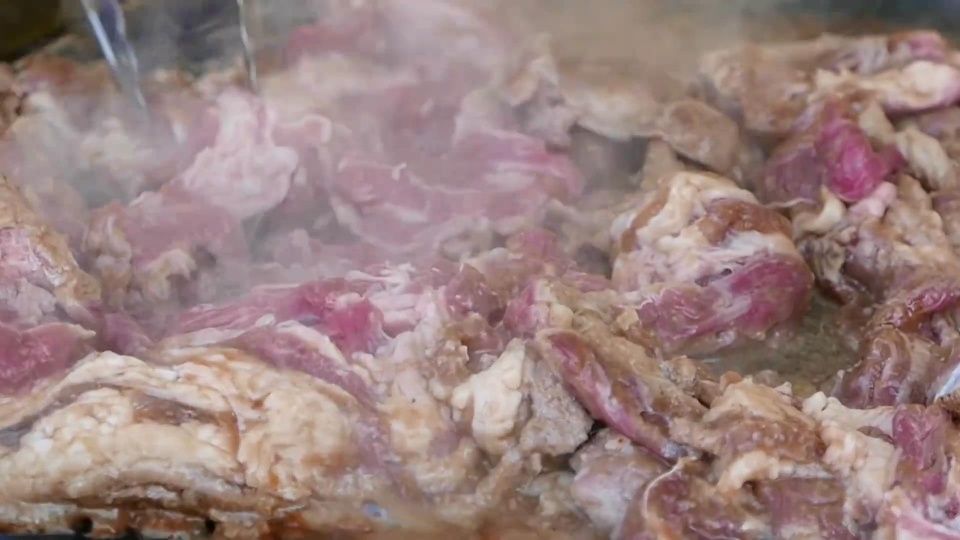 日本街头美食看饮食文化,日本人身材矮小是有