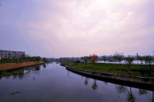 利津黃河大橋風景區,黃河入海口飛雁灘等旅遊景點,素有