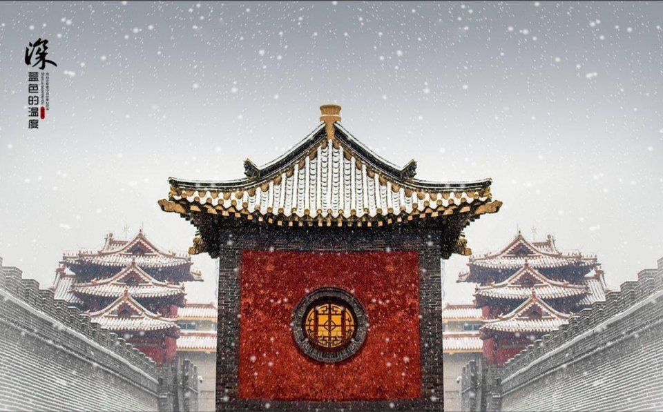 山东泰安下雪,一夜之间这座宫庙成紫禁城,误