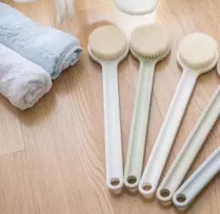 辣眼睛!叶璇一后背的痘痘到底怎么治好的?