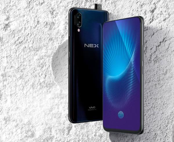 为电竞游戏手机而生!轻松吃鸡游戏手机推荐!