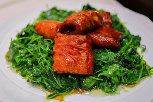 上海这家150年的本帮菜馆,好吃又便宜,而且还