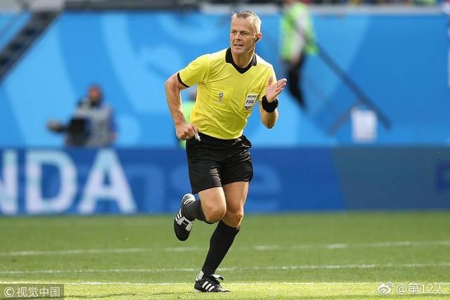 揭秘瑞典VS英格兰主裁判 观看VAR取消内马尔