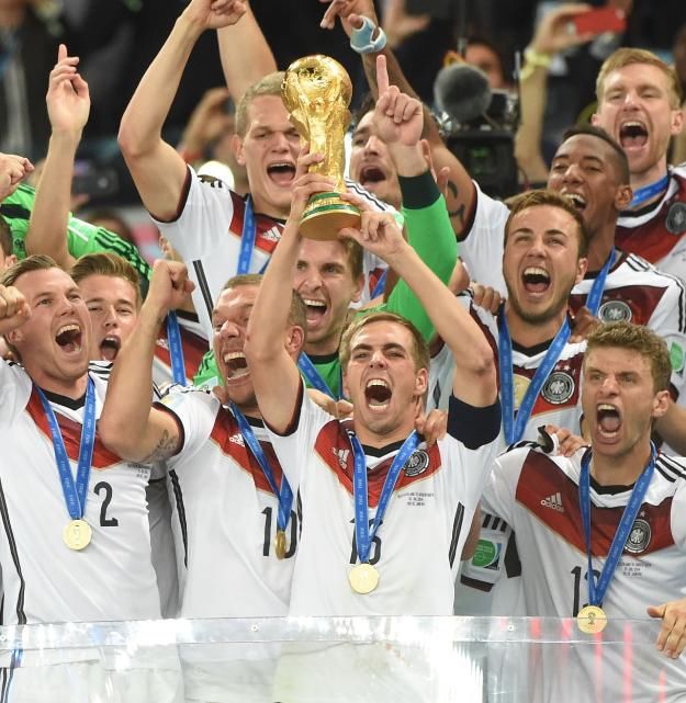 勒夫拿墨西哥练手!最强新援归队后,谁能阻挡