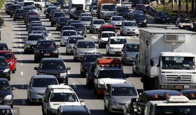 全国网约车司机有8066万,全职平均月工资643