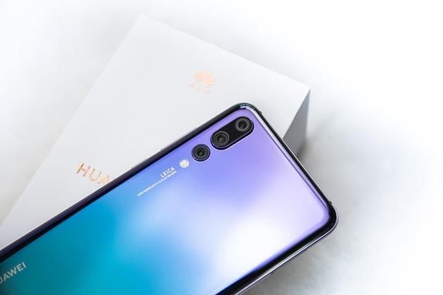 华为P20系列与小米mix 2s谁的销量更好?看看