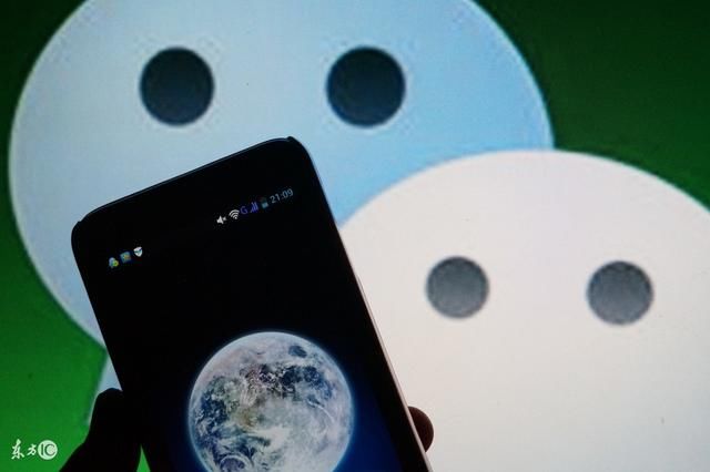 不回微信前请别发朋友圈 其实你所讨厌的也是