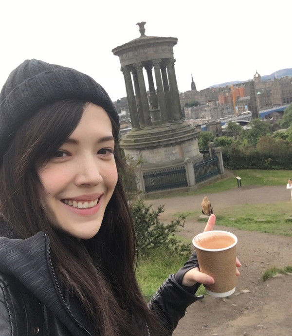 阮经天新女友李佳颖是整容脸?