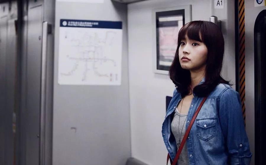 女高管跳楼自杀:如果觉得生活太痛苦的话,不如