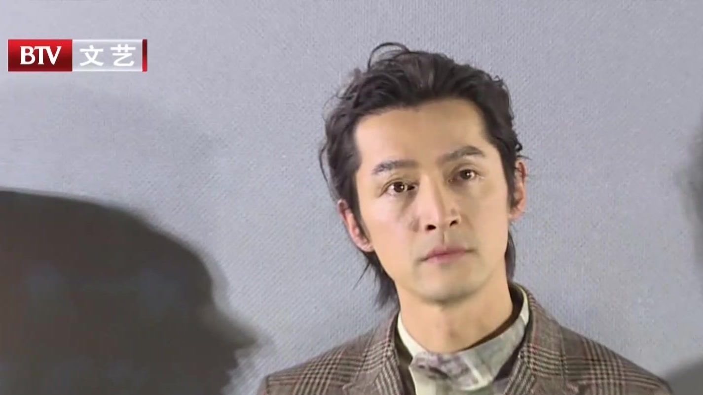 胡歌新戏上映 首演反面人物获好评