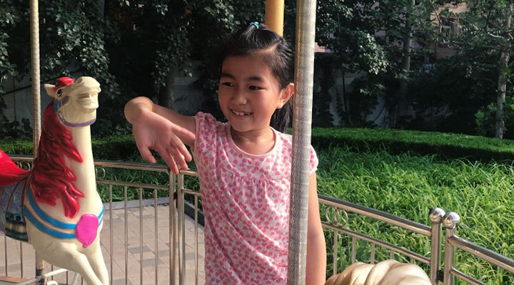 《不要让她的人生失去色彩 》——公益宣传片好作品 《不要让她的人生失去色彩 》——公益宣传片好作品