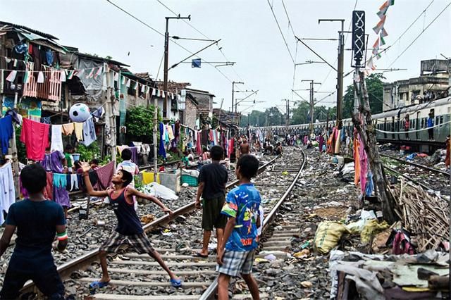 印度经济飞速增长,印媒扬言要超越中国,专家:哪
