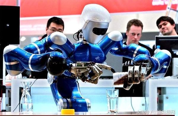 《人工智能时代的机器人3.0新生态》报告：中国机器人市场将达