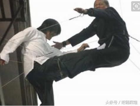 周星驰没有一部烂片,却从没拿过最佳导演,究竟