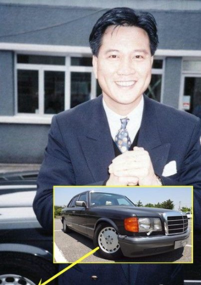 风光不再万梓良,20年前开宝马大奔,今却坐这样的车