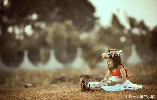 4岁女儿自信英文演讲,这位爸爸是怎么做到的?