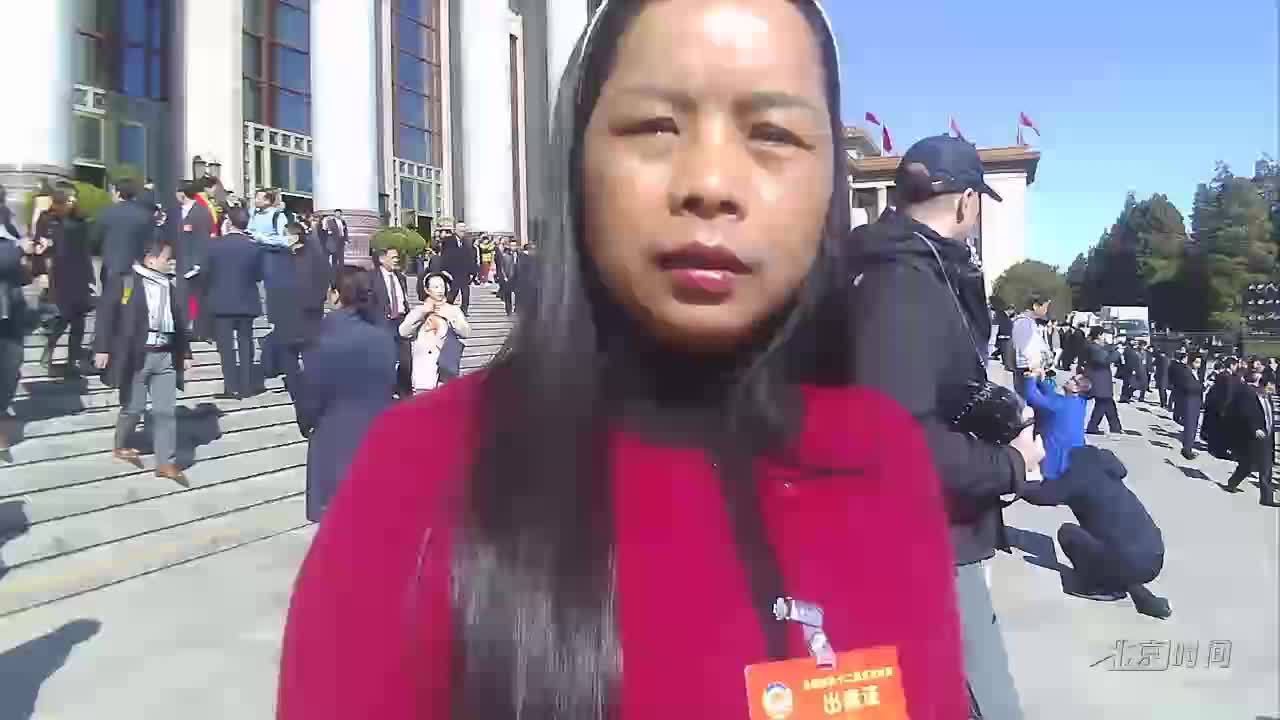 女代表魏艺红谈两会感受  女代表魏艺红谈两会感受