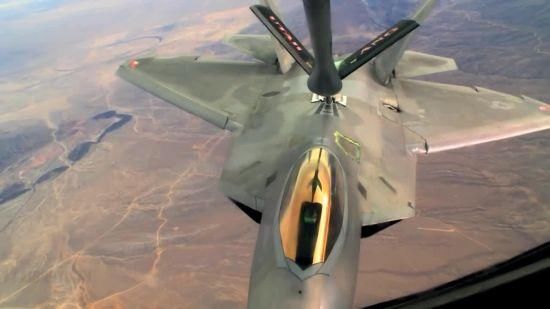 世界最强2款战机,J20比F22到底如何?港媒分析