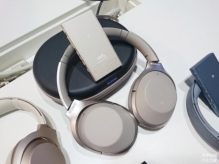 解毒!WH-1000XM2对比QC35 II哪个值得剁?