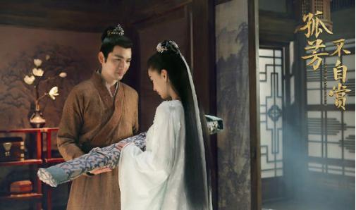 《孤芳不自赏》杨颖钟汉良吻戏露点那么多,黄