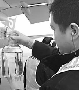 【领航新征程】中国自主研发生物航煤完成万里首飞: 【领航新征程】中国自主研发生物航煤完成万里首飞: