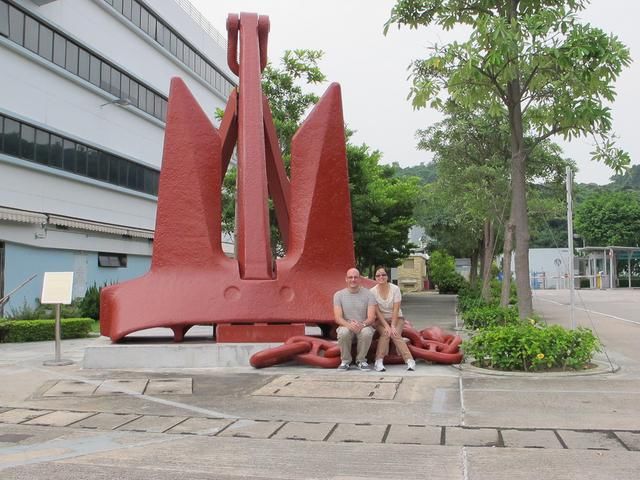 海上巨人号保存下来的船锚