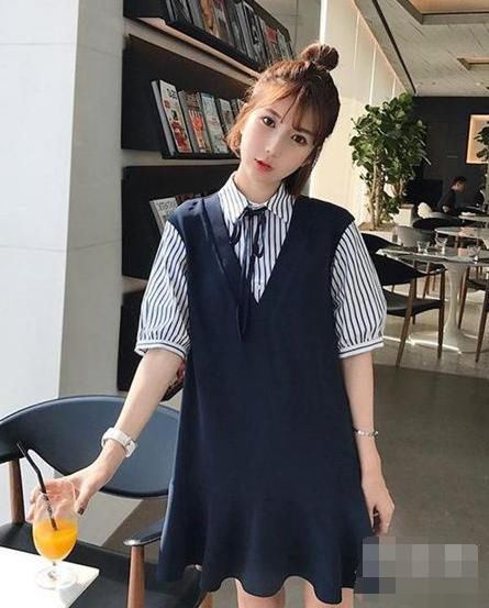 鱼尾包臀裙配什么上衣 中长款鱼尾裙搭配美美