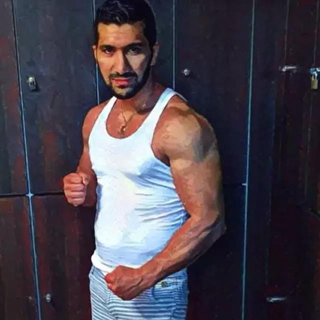 怒火将军郝光华暴力KO荷兰名将,对手教练不