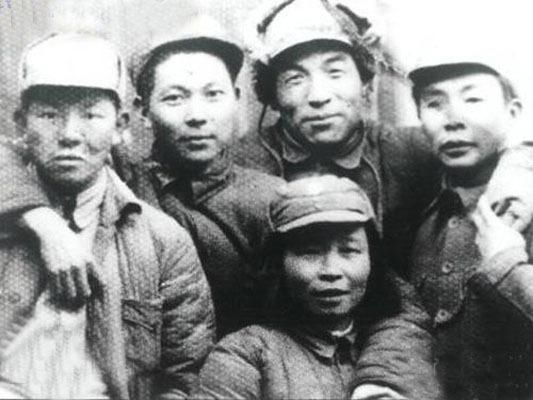 周恩来干女婿只授少将军衔 罗荣桓亲自向他道