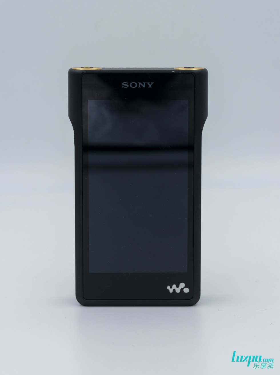 索尼黑砖 VS ZX300A,音质差距有多大?