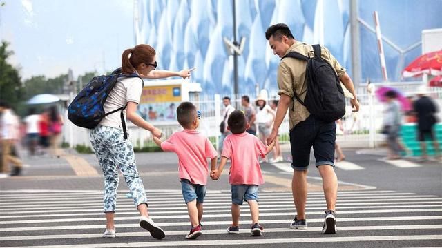 在外国人眼里,中国人真的不文明吗?